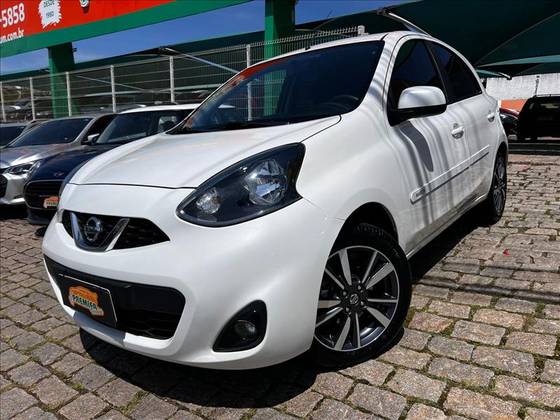 NISSAN MARCH 1.6 SL 16V FLEXSTART 4P XTRONIC NISSAN MARCH 1.6 SL 16V FLEXSTART 4P XTRONIC